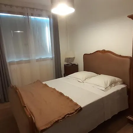 Homestay Pavillon De Diane, Le Malesherbois