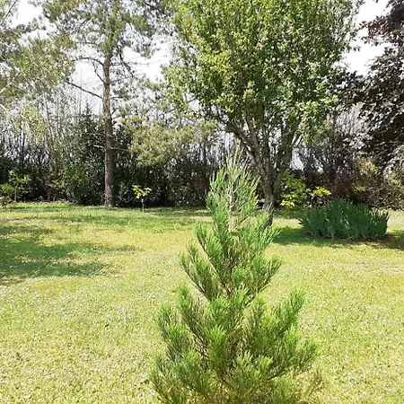 Homestay Pavillon De Diane, Le Malesherbois Ollainville